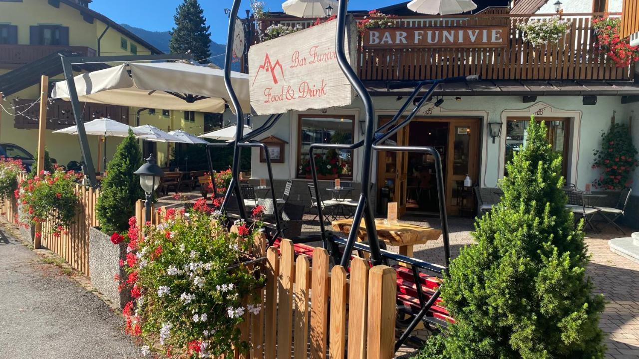 Casteluce Hotel Funivie Pinzolo Ngoại thất bức ảnh